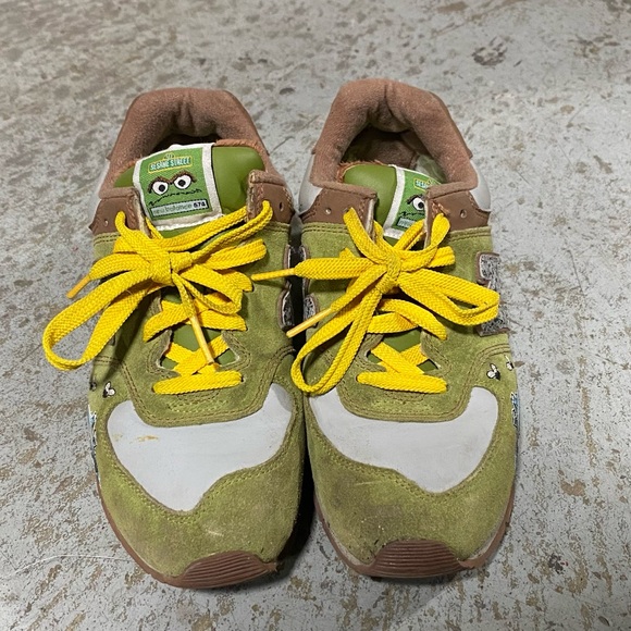 Oscar the Grouch 574 - Picture 2 of 11